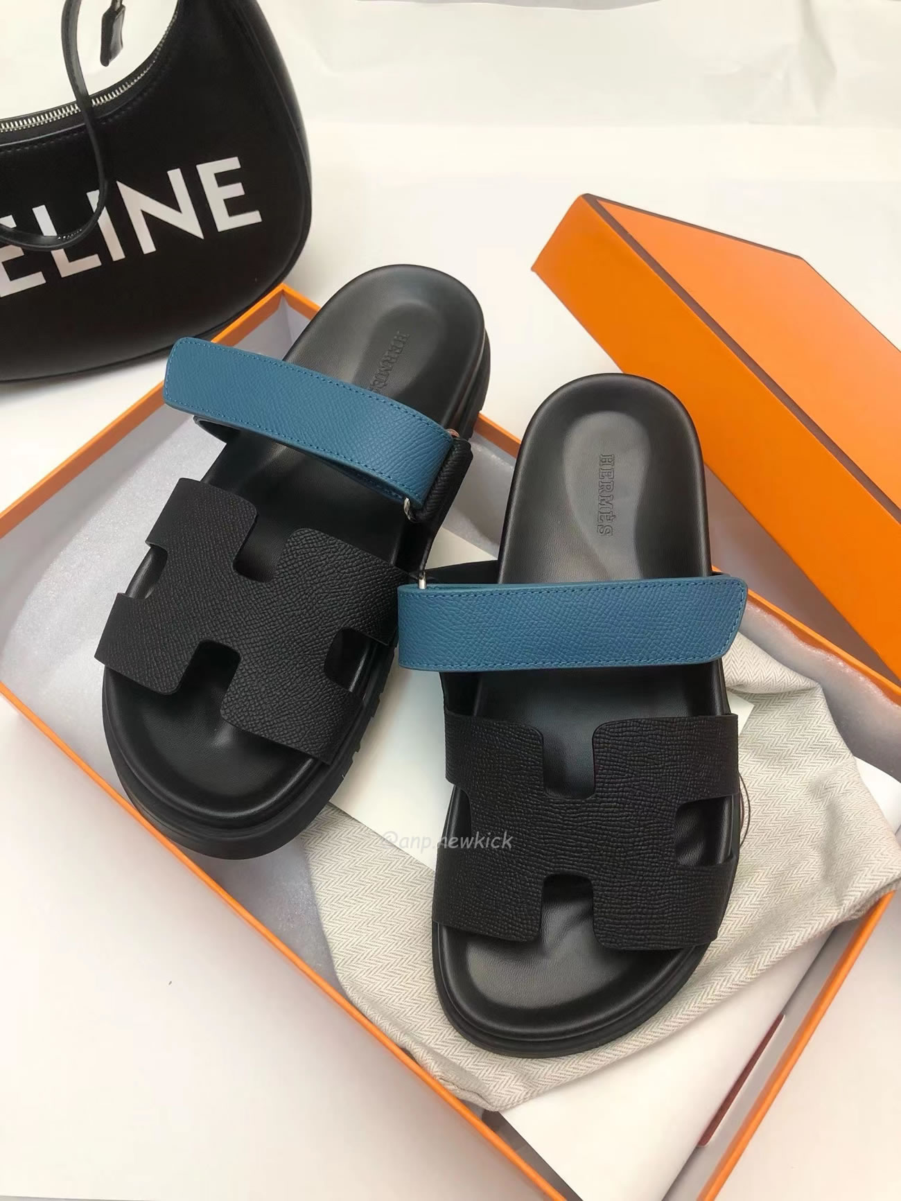 Hermes Chypre Sandal Noir Bleu Celeste (6) - www.newkick.vip